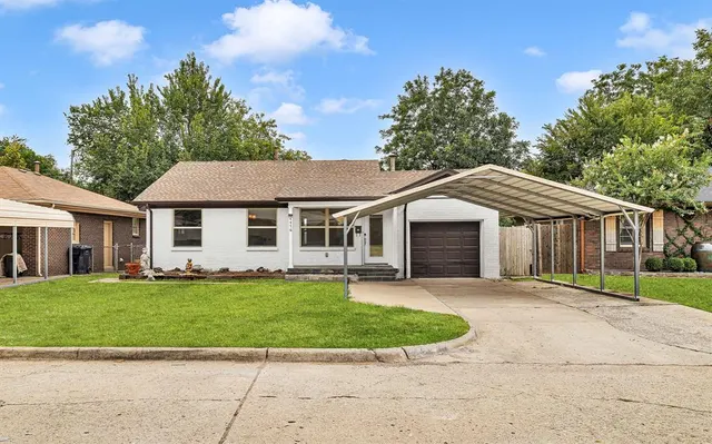 Photo 2 — 4416 NW 17th Street, Oklahoma City, OK 73107