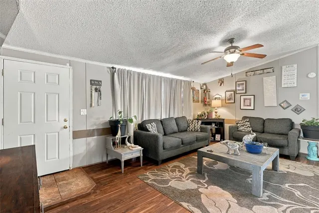 Photo 6 — 9106 Prairie Dog Drive, Edmond, OK 73034