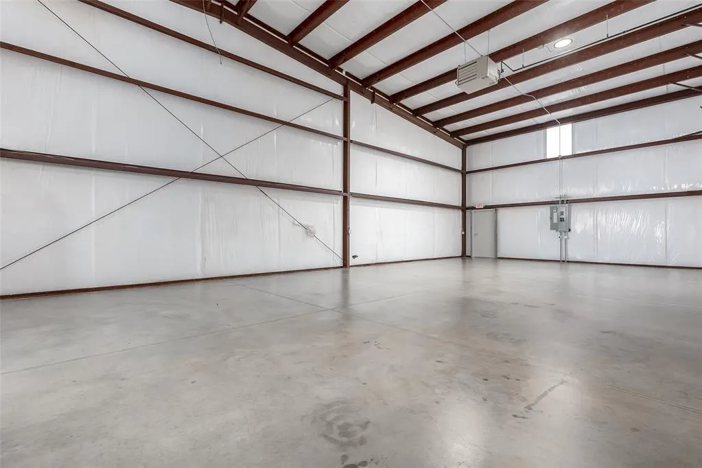 Photo 8 — 8101 Silver Crossing 320, Oklahoma City, OK 73132