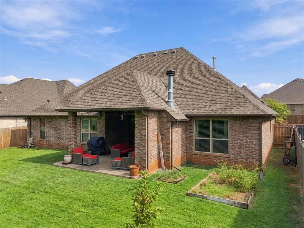 Photo 34 — 19605 Rambling Creek Drive, Edmond, OK 73012