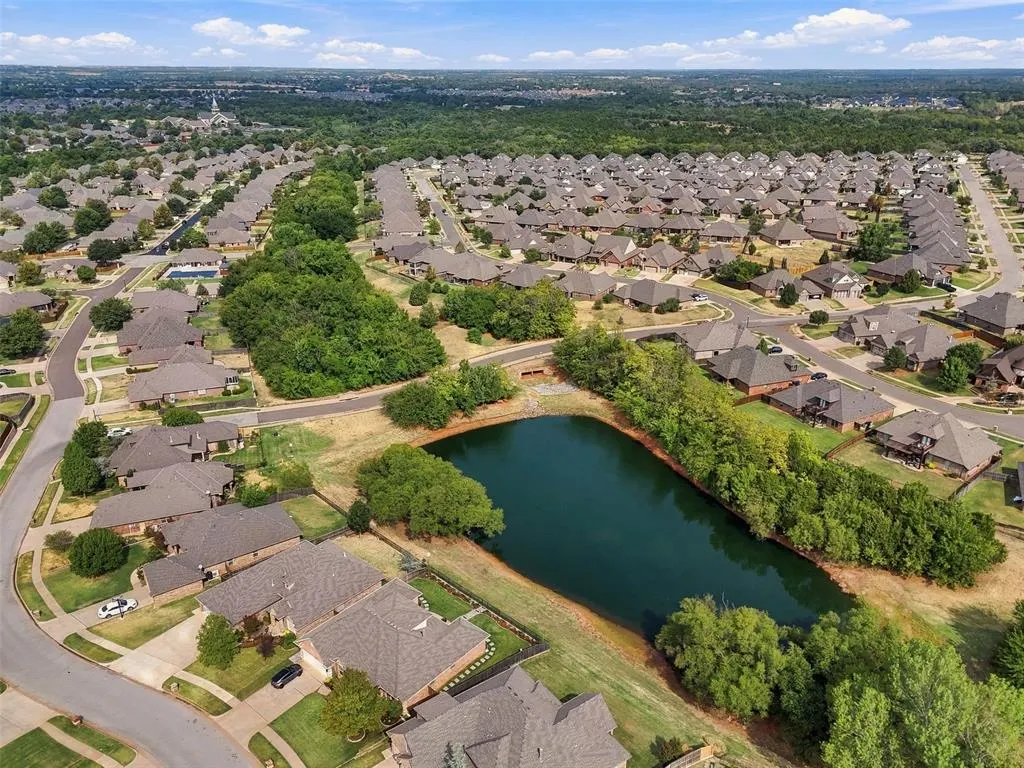 Photo 42 — 19605 Rambling Creek Drive, Edmond, OK 73012