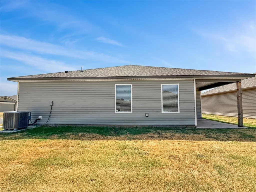 Photo 16 — 2014 Taylor, Chickasha, OK 73018