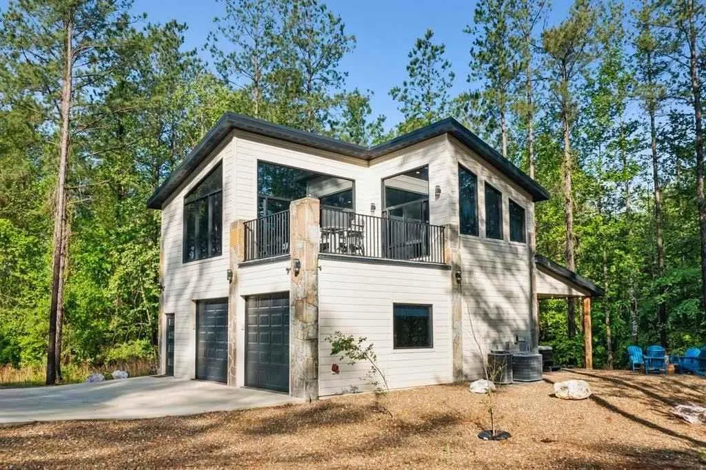 Photo 2 — 138 Pickleberry Trail, Broken Bow, OK 74728