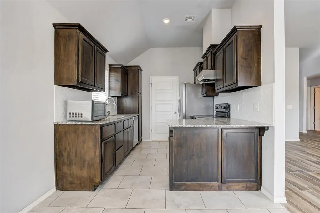 Photo 15 — 15416 Hill Branch Road, Edmond, OK 73013