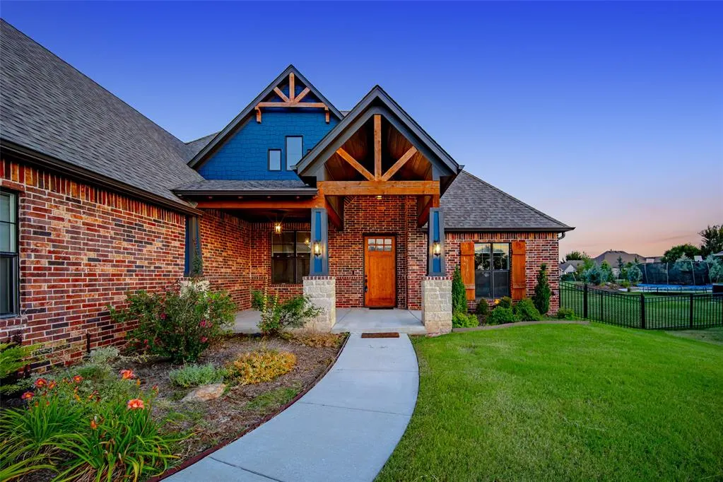 Photo 3 — 4308 SW 127th Street, Oklahoma City, OK 73173