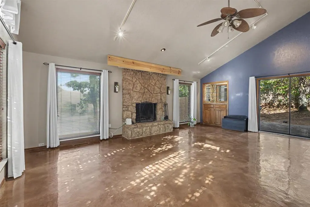 Photo 10 — 2028 Melody Lane, Edmond, OK 73013