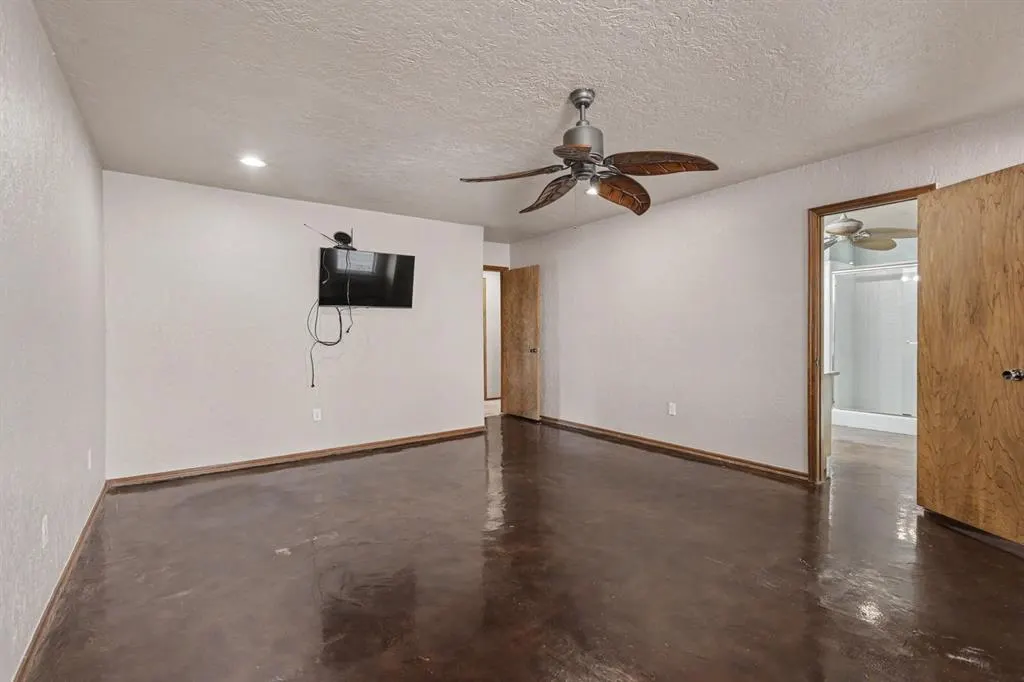Photo 16 — 2028 Melody Lane, Edmond, OK 73013