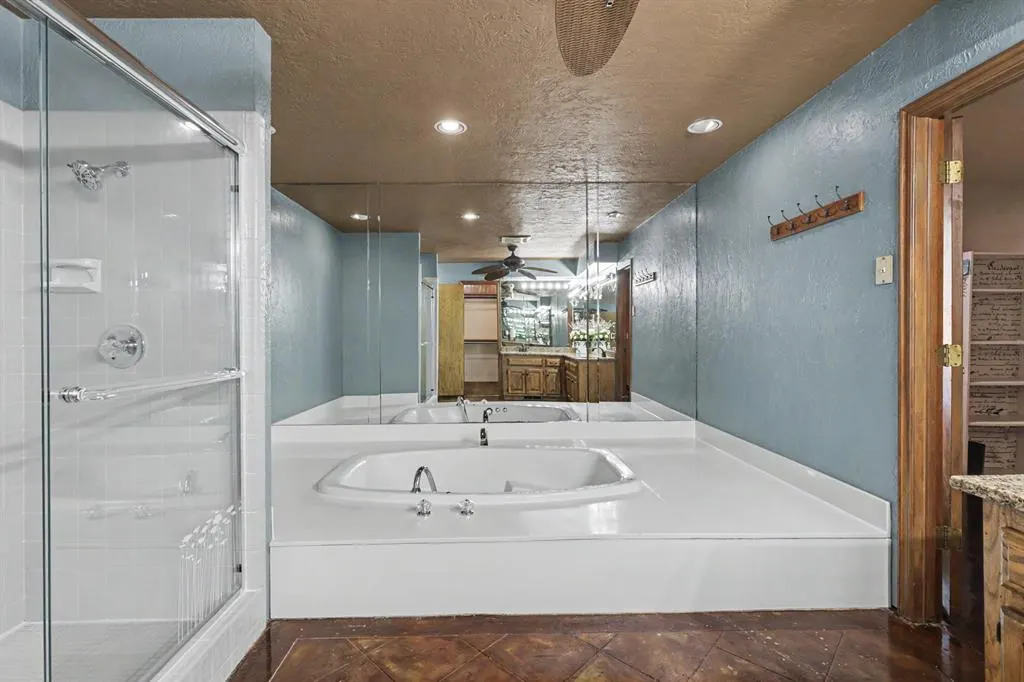 Photo 19 — 2028 Melody Lane, Edmond, OK 73013