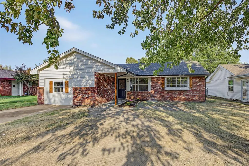 Front exterior — 2608 N Reeves Avenue, Oklahoma City, OK 73127