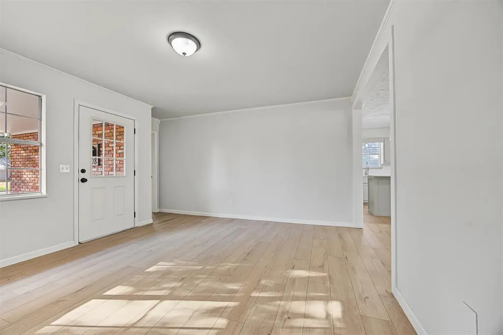 Photo 3 — 2608 N Reeves Avenue, Oklahoma City, OK 73127