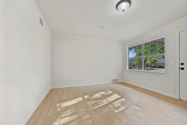 Photo 4 — 2608 N Reeves Avenue, Oklahoma City, OK 73127