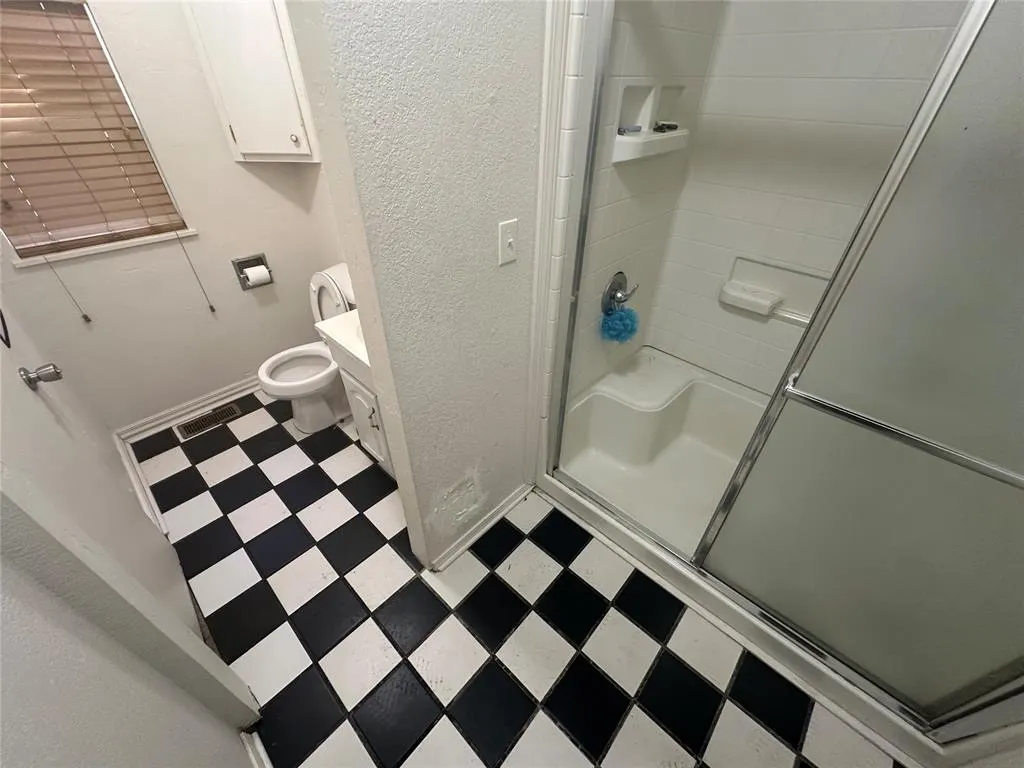Photo 3 — 1140 NW 92nd Street, Oklahoma City, OK 73114