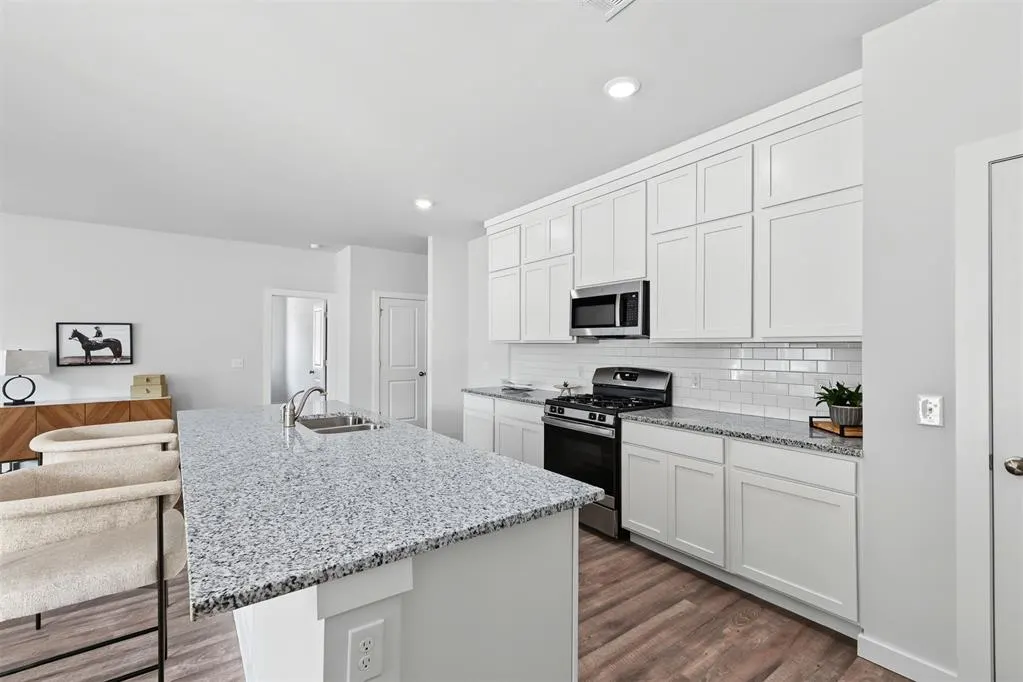 Photo 8 — 861 Stella Trail, Guthrie, OK 73044