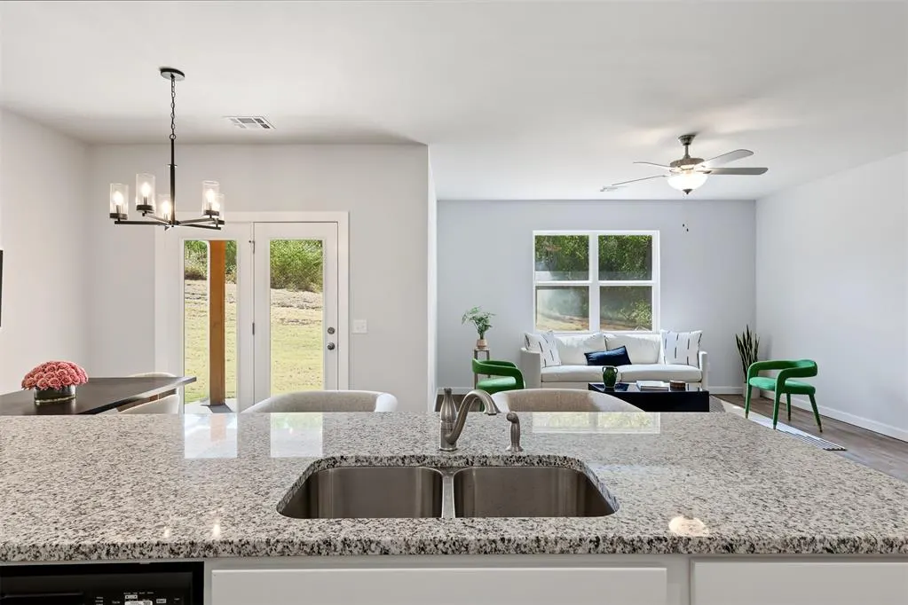 Photo 11 — 861 Stella Trail, Guthrie, OK 73044