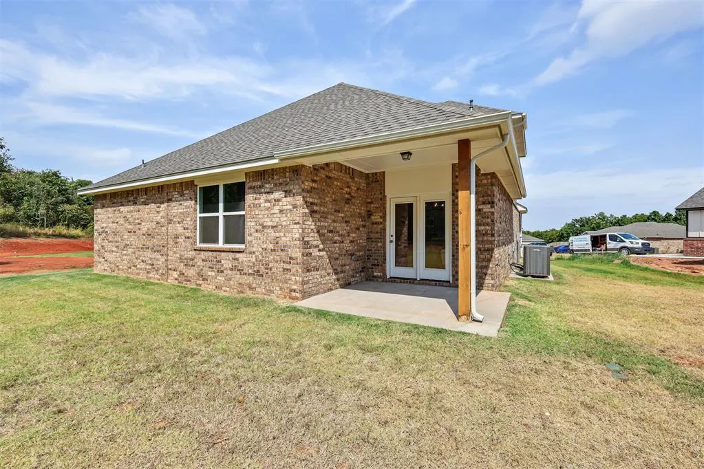 Photo 38 — 861 Stella Trail, Guthrie, OK 73044