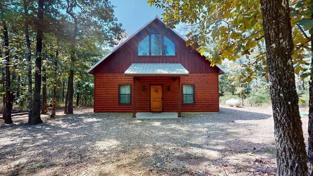 Front exterior — 146 Paradise Lane, Broken Bow, OK 74728