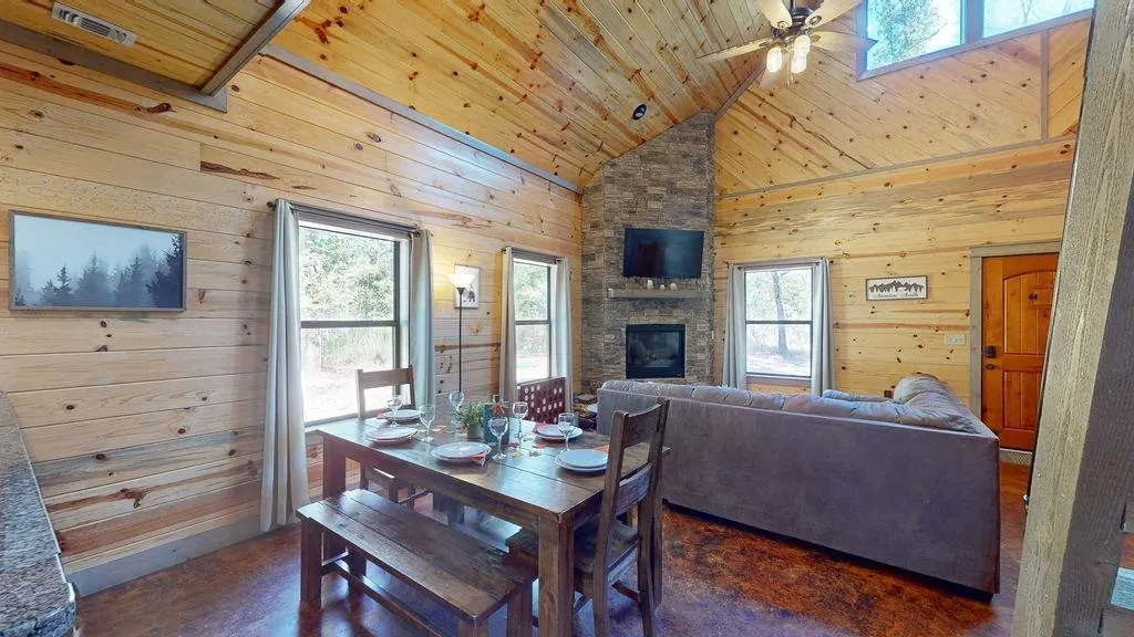 Photo 7 — 146 Paradise Lane, Broken Bow, OK 74728