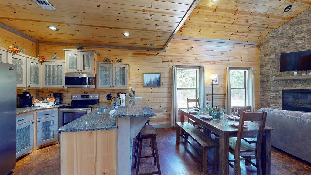 Photo 8 — 146 Paradise Lane, Broken Bow, OK 74728