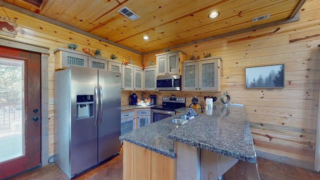 Photo 9 — 146 Paradise Lane, Broken Bow, OK 74728