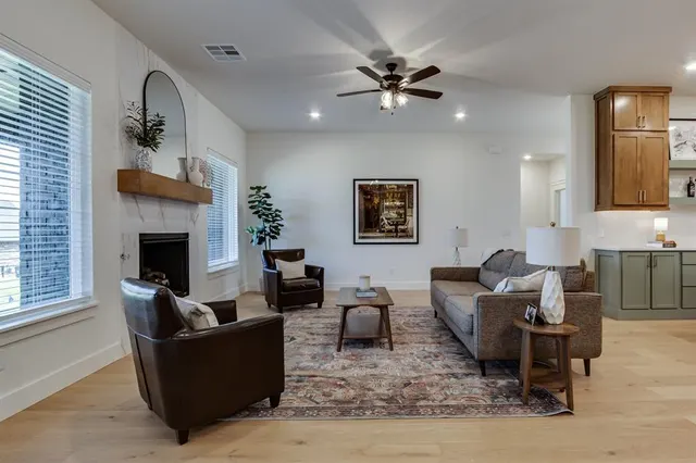 Photo 7 — 11615 NW 106th Street, Yukon, OK 73099