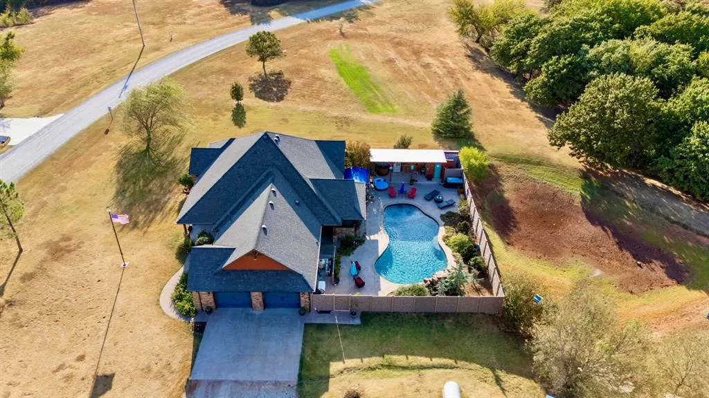 Photo 13 — 20097 Wolf Creek Terrace, Purcell, OK 73080