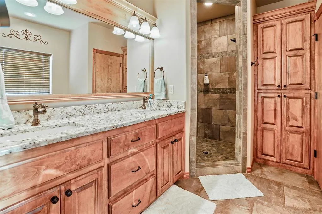 Photo 39 — 20097 Wolf Creek Terrace, Purcell, OK 73080