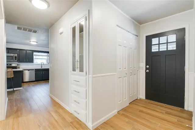 Photo 3 — 2506 NW 45th Street, Oklahoma City, OK 73112