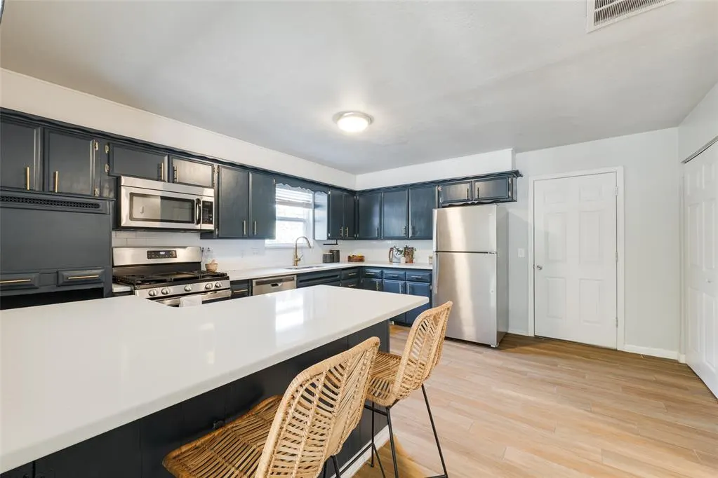 Photo 12 — 2506 NW 45th Street, Oklahoma City, OK 73112