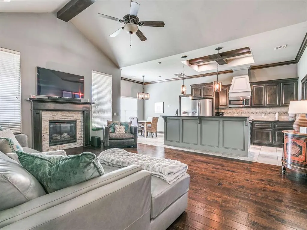 Photo 6 — 15200 Homecoming Drive, Edmond, OK 73013