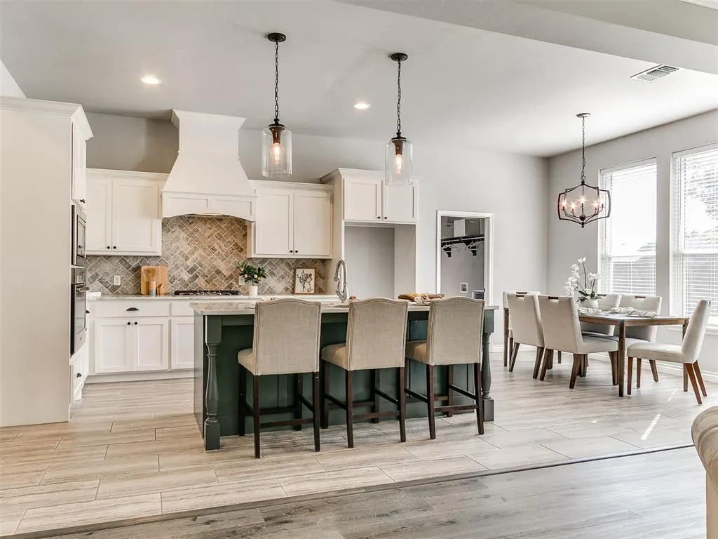 Photo 15 — 18513 Alberto Place, Edmond, OK 73012
