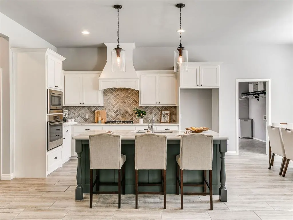 Photo 16 — 18513 Alberto Place, Edmond, OK 73012