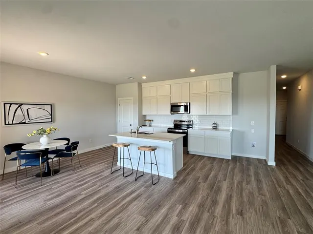 Photo 7 — 3530 Manning Farms Boulevard, El Reno, OK 73036