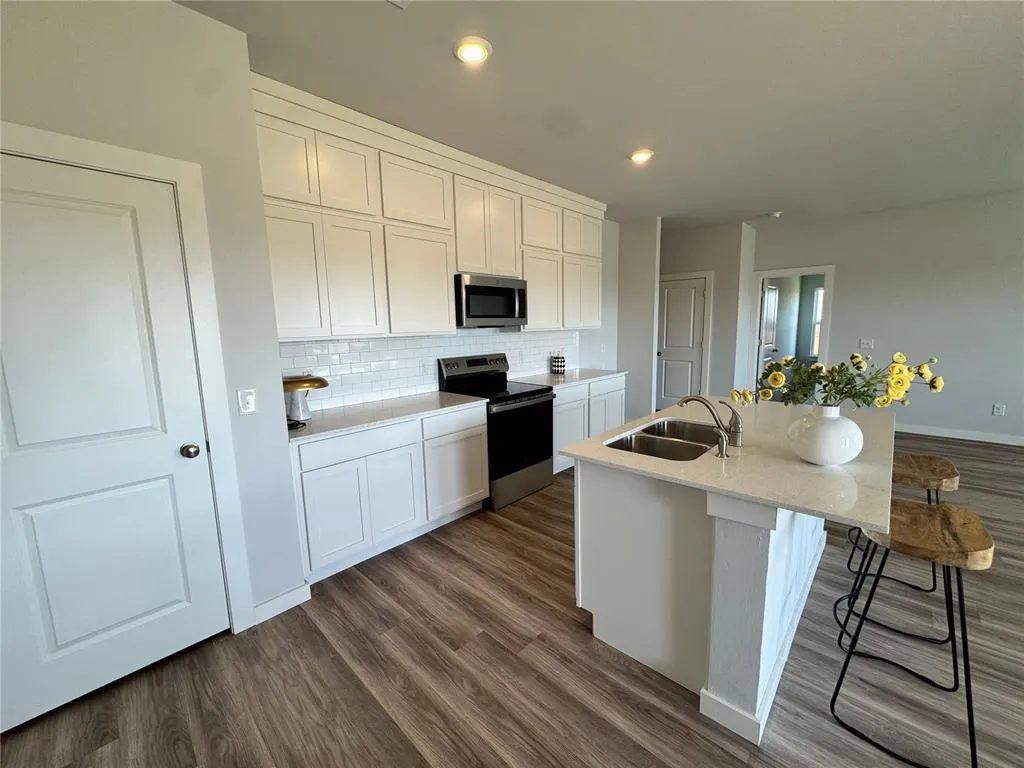 Photo 8 — 3530 Manning Farms Boulevard, El Reno, OK 73036
