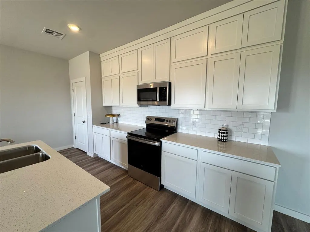 Photo 10 — 3530 Manning Farms Boulevard, El Reno, OK 73036