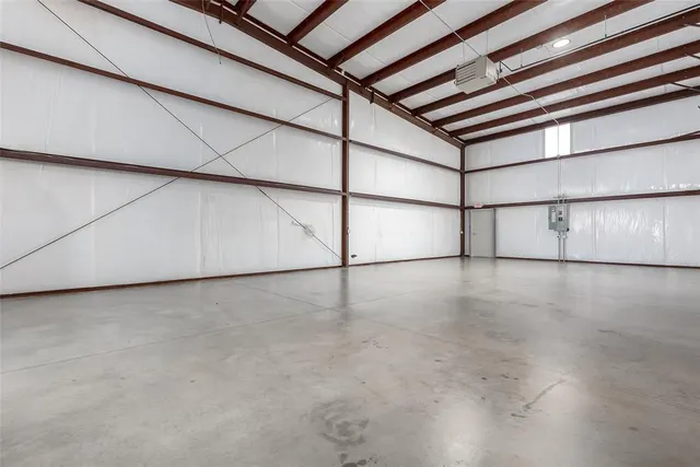 Photo 4 — 8101 Silver Crossing 340, Oklahoma City, OK 73132