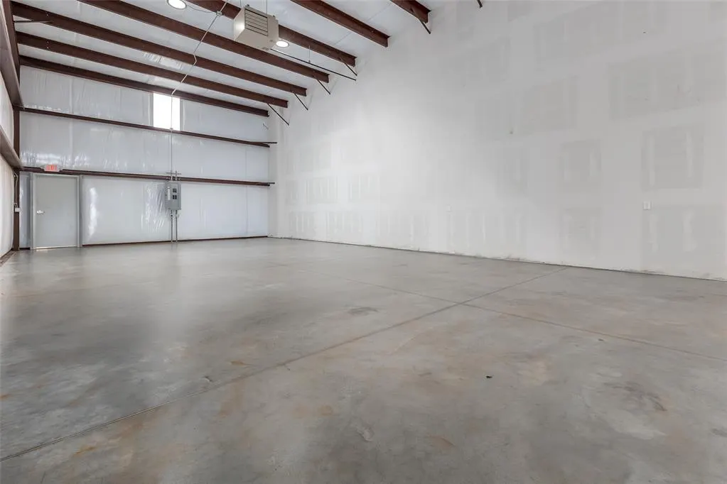 Photo 9 — 8101 Silver Crossing 340, Oklahoma City, OK 73132