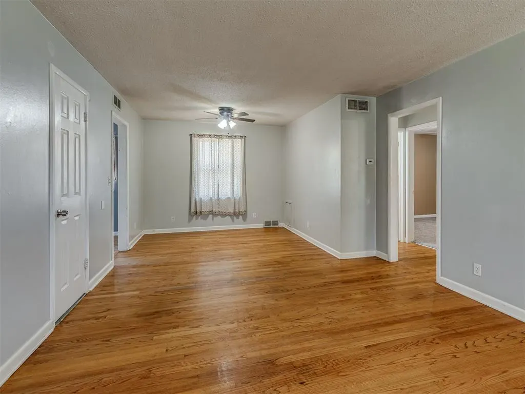 Photo 6 — 3801 NW 51st Street, Oklahoma City, OK 73112