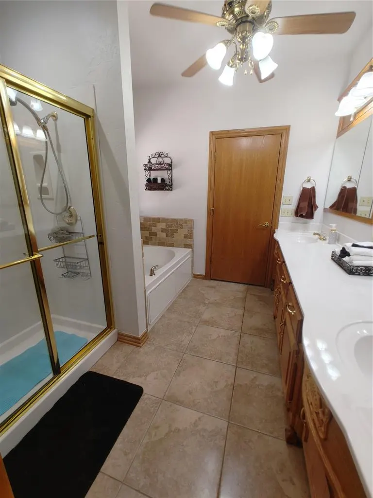 Photo 5 — 1516 SW 136th Street, Oklahoma City, OK 73170
