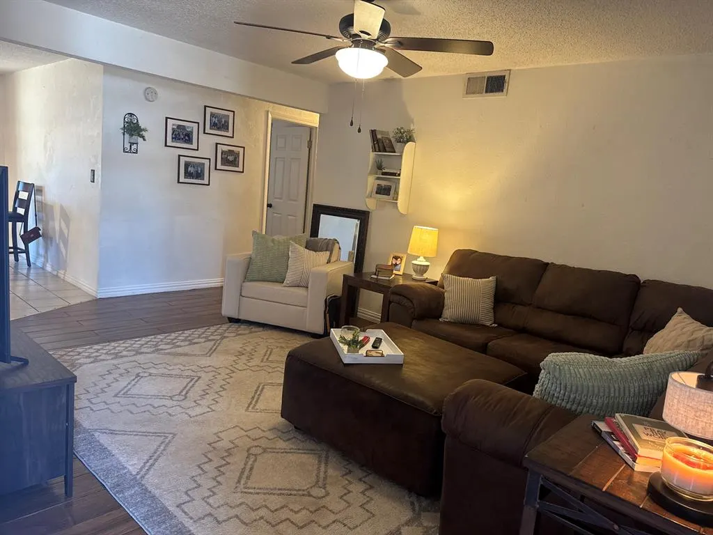 Photo 3 — 4912 S Dimple Drive, Oklahoma City, OK 73135