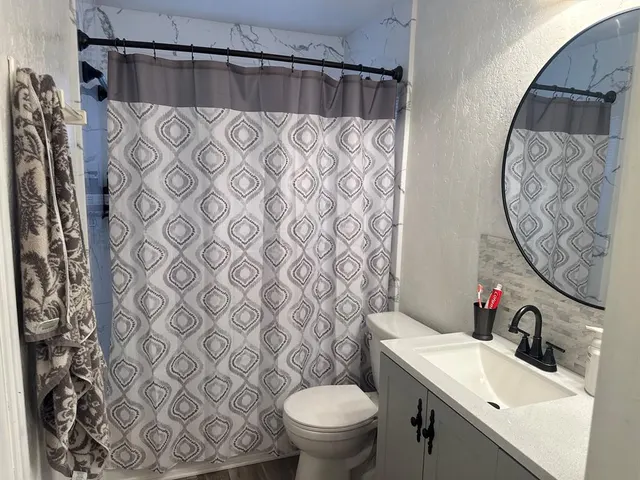 Photo 7 — 4912 S Dimple Drive, Oklahoma City, OK 73135