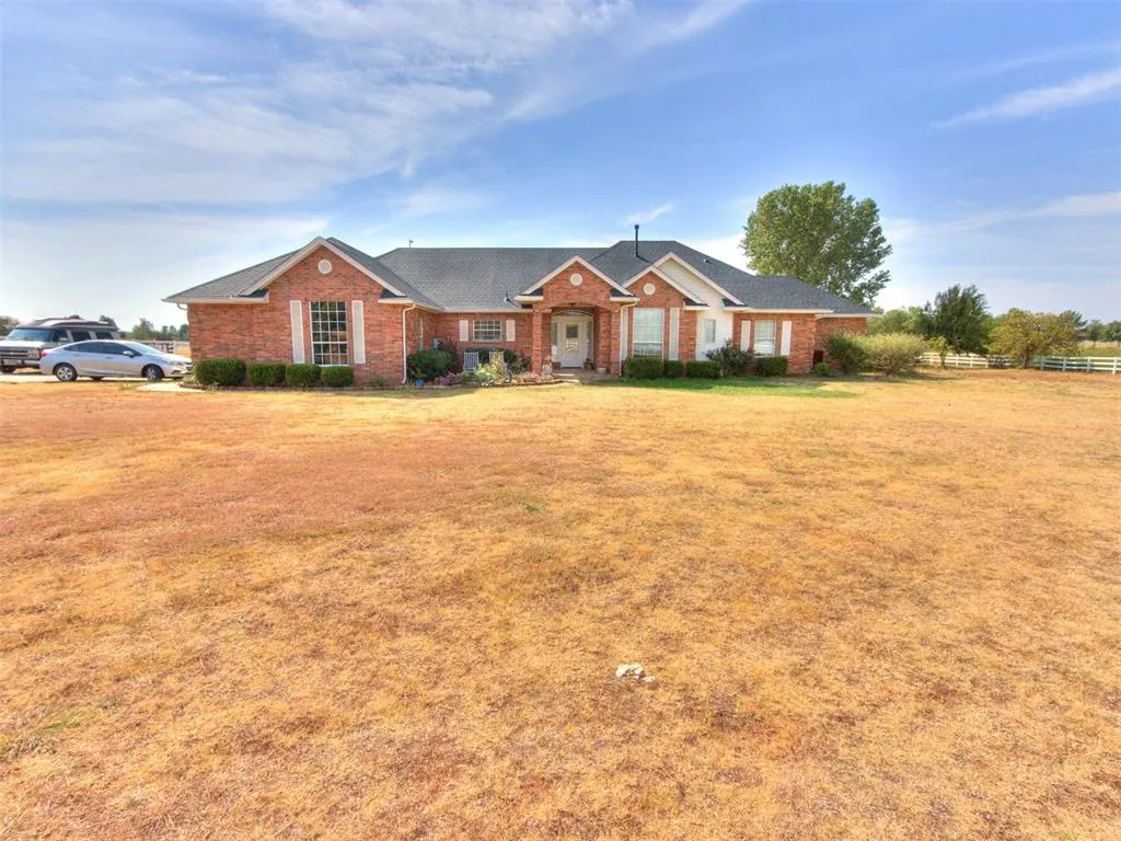 Photo 3 — 12720 SW 58th Street, Mustang, OK 73064