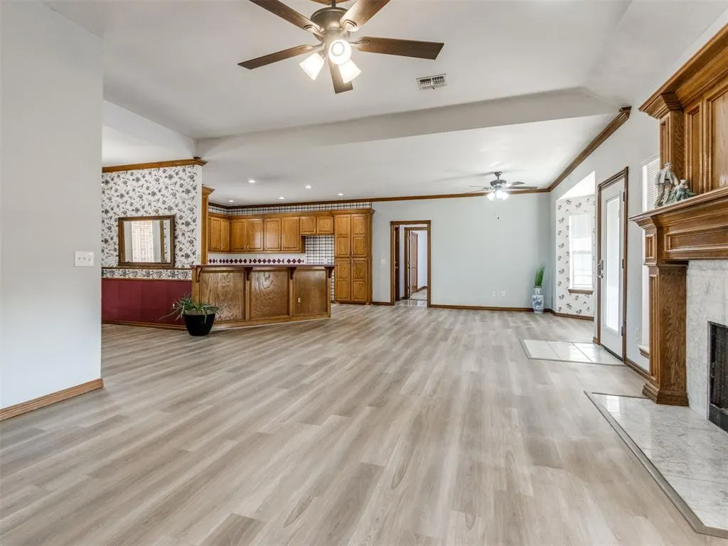Photo 11 — 12720 SW 58th Street, Mustang, OK 73064