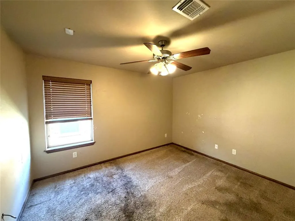 Photo 9 — 18309 El Greco Drive, Edmond, OK 73012