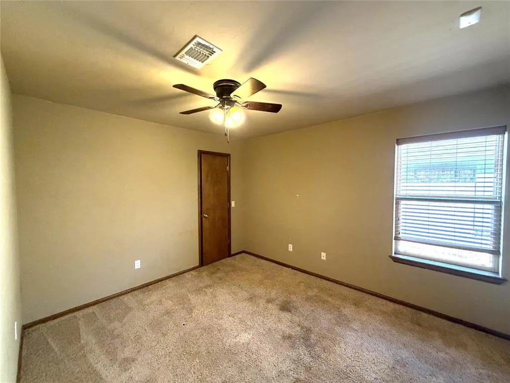 Photo 11 — 18309 El Greco Drive, Edmond, OK 73012