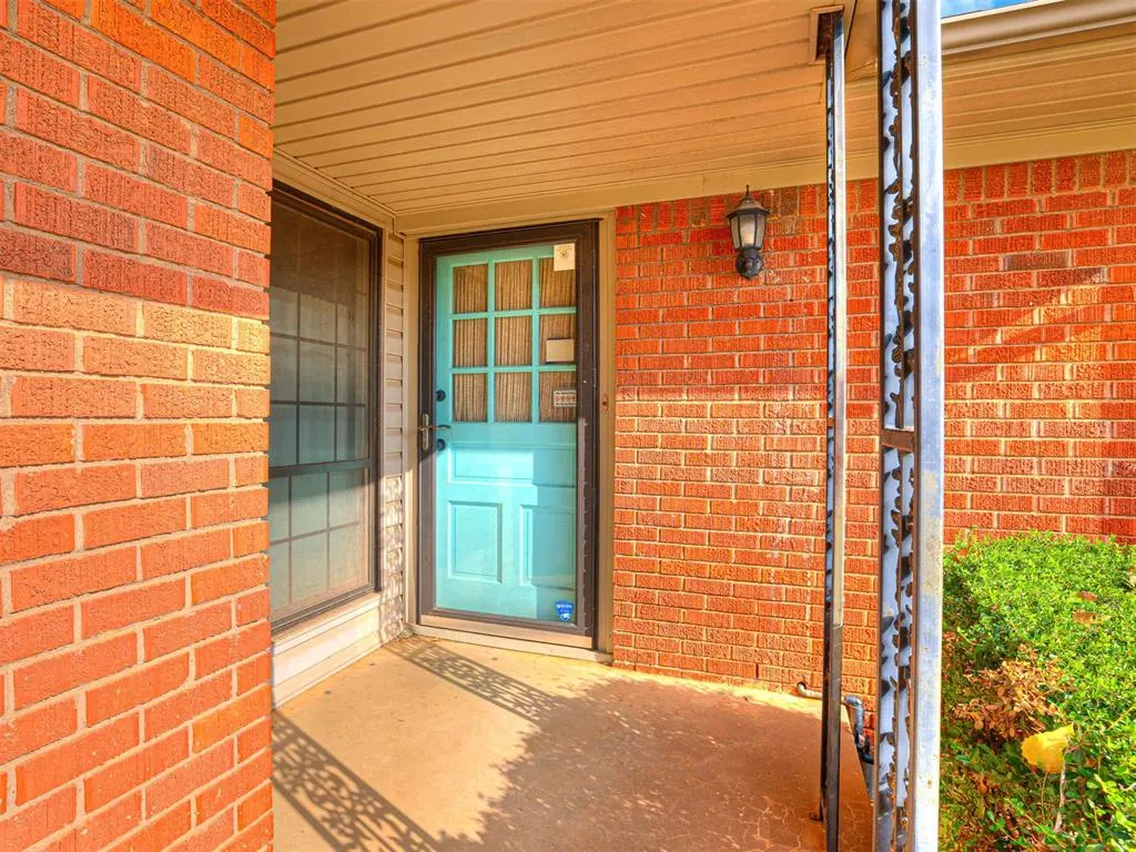 Photo 4 — 5401 NW 64th Street, Warr Acres, OK 73132