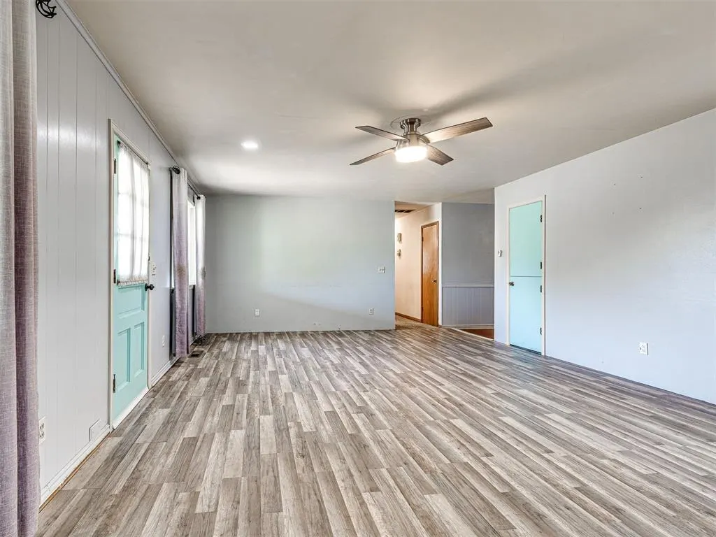 Photo 14 — 5401 NW 64th Street, Warr Acres, OK 73132