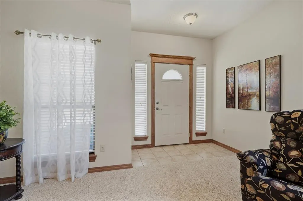 Photo 4 — 13316 Prairie View Lane, Oklahoma City, OK 73142