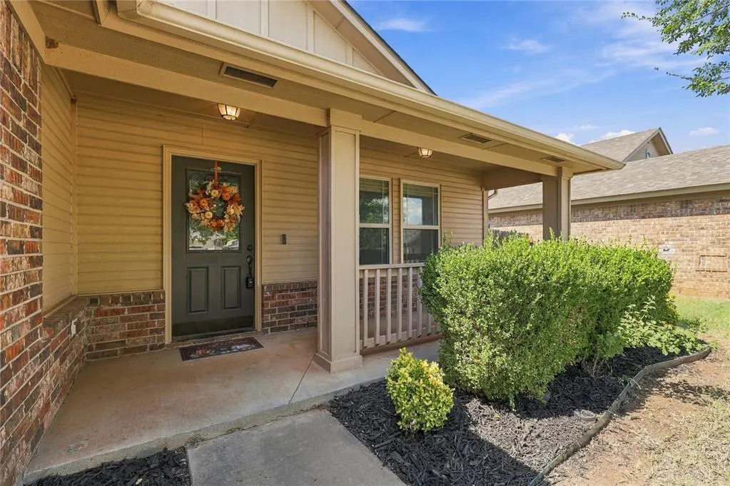 Photo 3 — 106 N Boardwalk Street, Stillwater, OK 74075