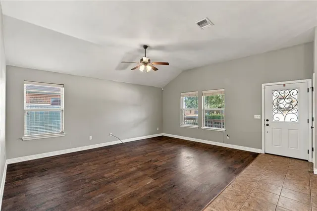 Photo 5 — 106 N Boardwalk Street, Stillwater, OK 74075
