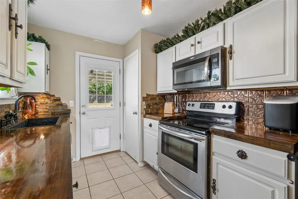 Photo 16 — 15612 Acacia Road, Oklahoma City, OK 73170